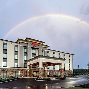 Hampton Inn Madison, OH Exterior photo