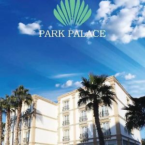Park Palace Hotel Kyrenia  Exterior photo