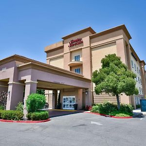 Hampton Inn&Suites Pittsburg Exterior photo