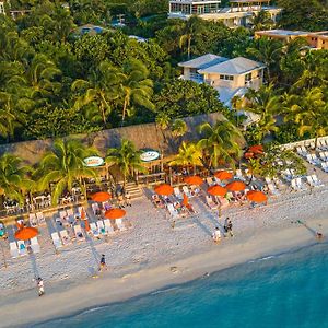 Paradise Beach Hotel West Bay Exterior photo