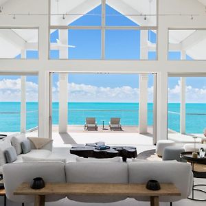 Villa La Mer South, Luxury Oceanfront On Sapodilla Bay Providenciales Exterior photo