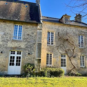 Villa Gite In The Heart Of A Chateau Audrieu Normandy Exterior photo