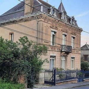 Bed and Breakfast Le Petit Chateau Saint-Michel  Exterior photo