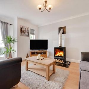 3 Bed Holiday Home In Llandeilo With Log Burner Exterior photo