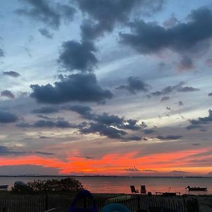 Villa Beachfront Sunsets At Oakwood Beach Delaware City Exterior photo