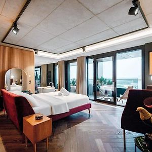 Ferienwohnung Designer Luxury Penthouse With Dedicated Concierge Luxemburg Exterior photo