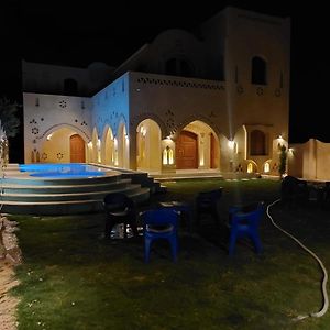 Villa Vila Alriv Alsoisri Tunis Exterior photo