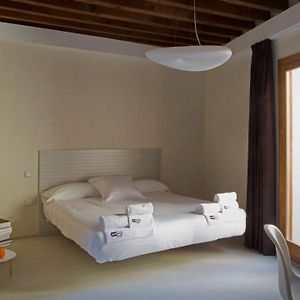 Antidoto Rooms San Agustin - Recomendado Para Adultos Toledo Exterior photo