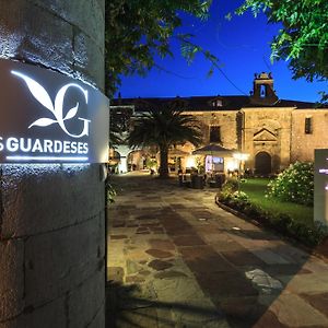 Hotel Los Guardeses Solares Exterior photo