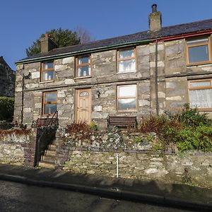 Villa 60 Hyfrydle Road Caernarfon Exterior photo