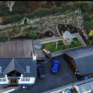 Donard Shadow Lodge Newcastle  Exterior photo