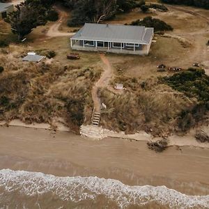 Villa Saltair Freycinet Dolphin Sands Exterior photo