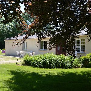Villa Le Hetre Pourpre Carcagny Exterior photo
