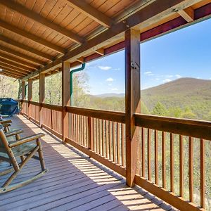 Villa Family Cabin With Private Hot Tub And Views In Boone! Exterior photo