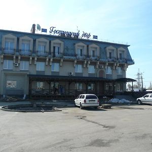 Hotel Gostiniy Dvor Winnyzja Exterior photo