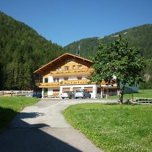 Hotel Pension Wiesenhof Freienfeld Exterior photo