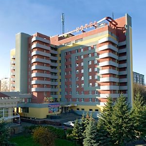 Hotel Tourist Riwne Exterior photo