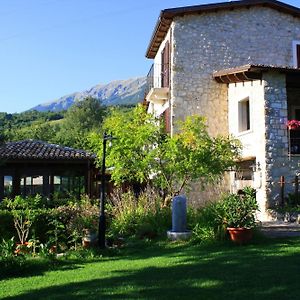 Hotel Locanda Del Barone Caramanico Terme Exterior photo