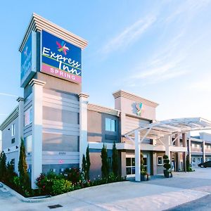 Express Inn - Spring Exterior photo