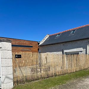 Villa La Halte Des Marais Huismes Exterior photo