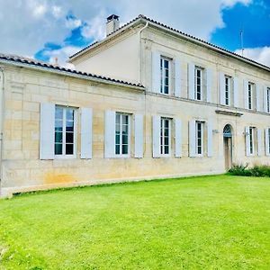 Villa De Charme Au Milieu Des Vignes Saint-Aubin-de-Blaye Exterior photo