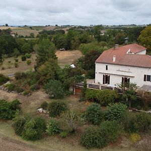 Bed and Breakfast Chambre D'Hotes L'Hermione Villeneuve-sur-Vere Exterior photo