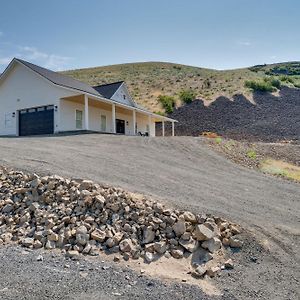 Villa Lake Roosevelt Getaway With Lake And Mountain Views! Davenport Exterior photo