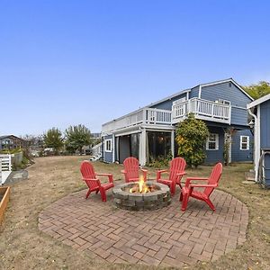 Villa Matia Sandy Point Neptune Beach Private Dock Ferndale Exterior photo