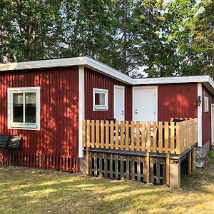 2 Bedroom Cozy Home In Vstervik Västervik Exterior photo