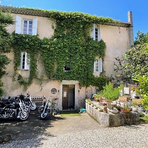 Bed and Breakfast Maison Du Manoir Vallon-Pont-dʼArc Exterior photo