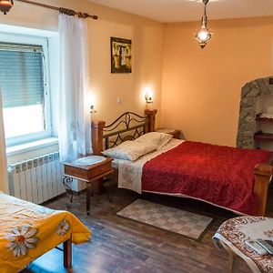 Bed and Breakfast Sobe In Apartma Pilih Vipava Room photo