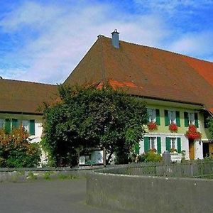 Ferienwohnung Stoeckli - Hof Zur Linde - Ferien Auf Dem Land - Ferien Auf Dem Bauernhof Attiswil Exterior photo