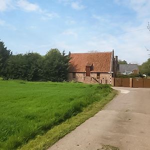 Villa Little Barn At Bradwell Hall Great Yarmouth Exterior photo