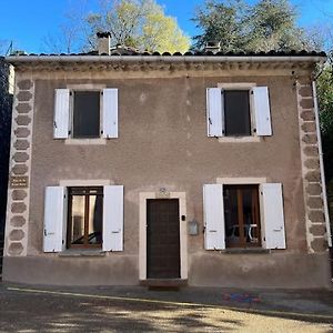 Villa Typique Maison Cevenole Et Son Jardin Suspendu Lasalle Exterior photo