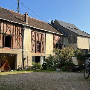 Villa La Belle Etoile La Chartre-sur-le-Loir Exterior photo