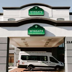 Hotel Wingate By Wyndham - Dulles International Chantilly Exterior photo