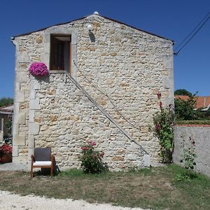 Hotel Chre Cathy Et Jean Loup Port-des-Barques Exterior photo