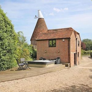 Villa Ramsden Farm Oast Bethersden Exterior photo