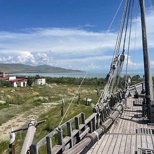 Port Ayas Resort & Restaurants Sewan Exterior photo