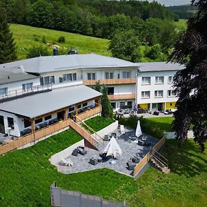 Hotel Genussgasthof Fuldaquelle&Berghof Wasserkuppe Gersfeld Exterior photo