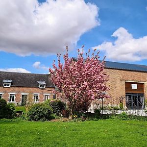 Bed and Breakfast Il Etait Une Ferme Aulnoye-Aymeries Exterior photo