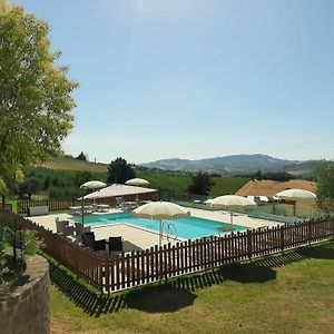 Villa Italian Experience-La Casa Di Campagna Molino di Carassai Exterior photo