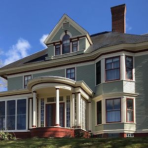 Guilford Bed&Breakfast Exterior photo