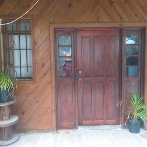 Ferienwohnung The Cherry Blossom House Castries Exterior photo