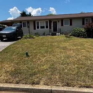 Villa Cozy Rancher Near Downtown Morristown Exterior photo