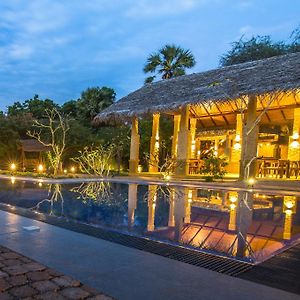 Cloud Nine Lanka Resort, Wilpattu Wanathavilluwa Exterior photo