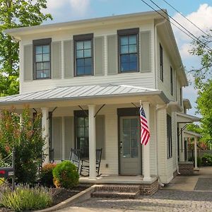 Villa Five Block Walk From Historical Downtown Franklin Exterior photo