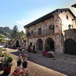 Hotel Casona De La Pinta Ríocorvo Exterior photo