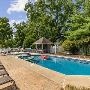 Villa Family Paradise - Pool Theater Games Galore Amherst Exterior photo