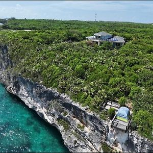 Bed and Breakfast Cliffside Trails Gregory Town Exterior photo